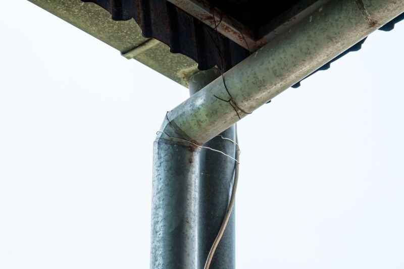 Commercial Gutter Service in Roseville, CA